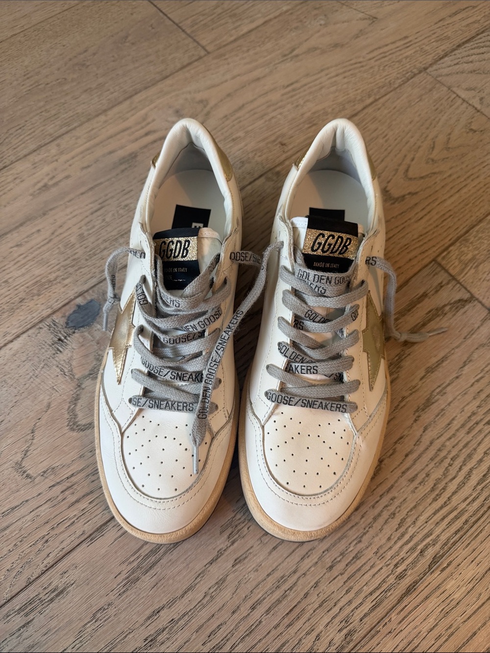 Golden Goose Ball Star with Gold Star and Heel tab 38 BRAND NEW - Picture 7 of 15